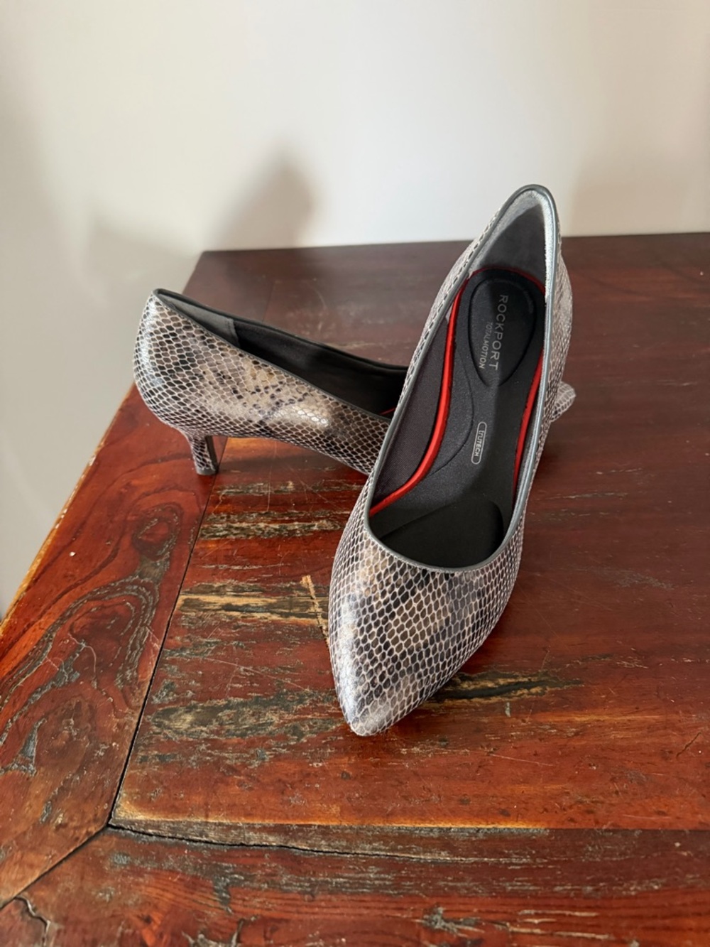 Rockport Women's Snake-Print Pointed Pumps in Gray and Black